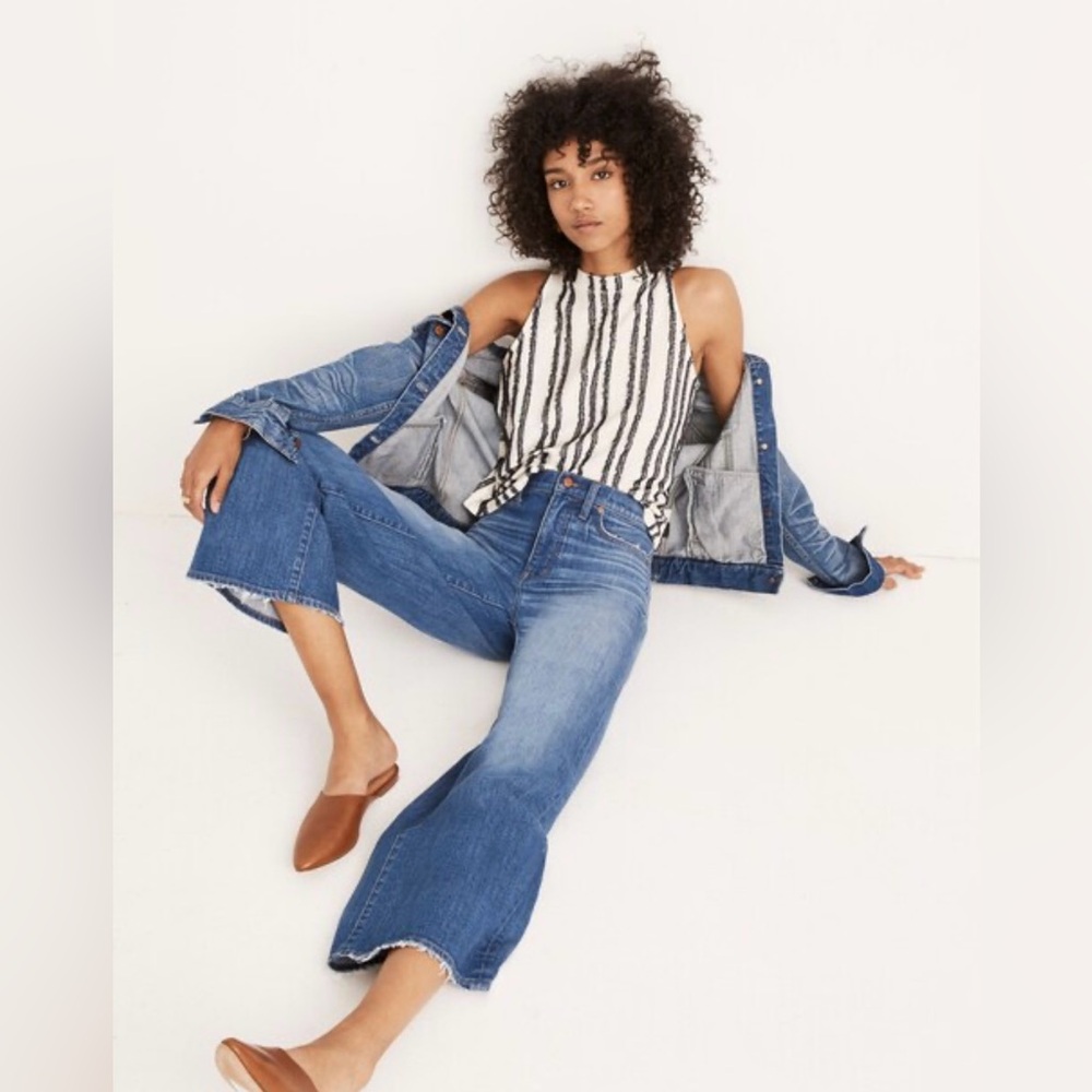 Madewell Wide Leg Crop in Finney Wash - Picture 3 of 15